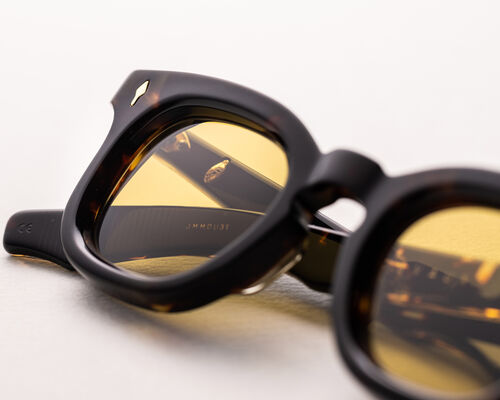 A9779D58-DE2F-4ED5-B06A-D90BF0EBA9EB